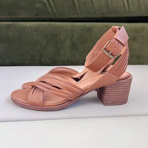 Madewell The Samira Sandal in Brown (English Saddle Color)